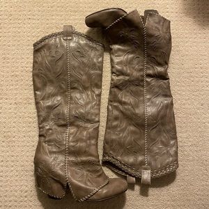 Naughty Monkey Boots Size 7.5